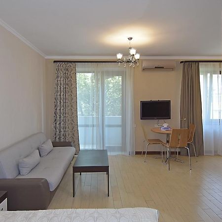 Studioapart In Downtown Jerevan Buitenkant foto